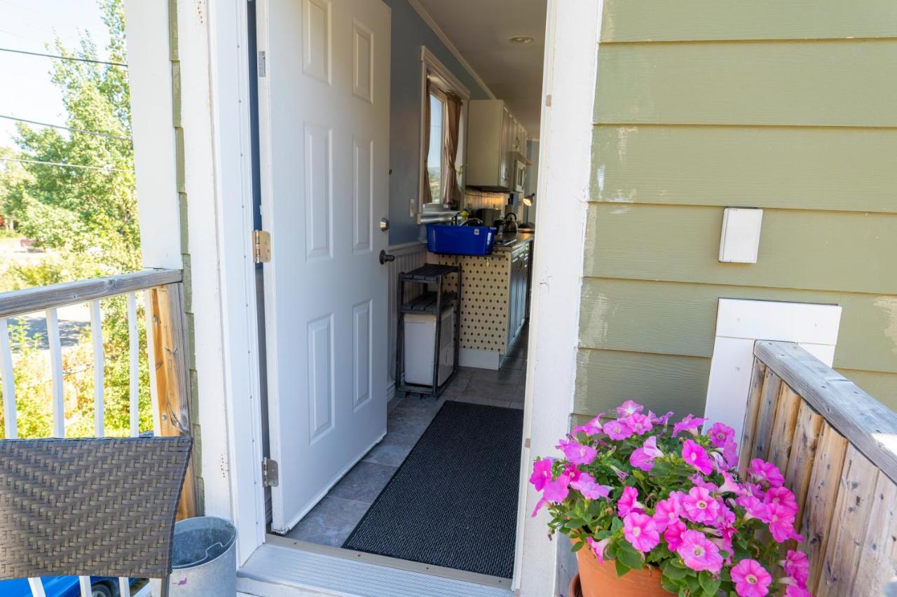 Downtown Whitehorse Apartment In Old Town Exterior foto